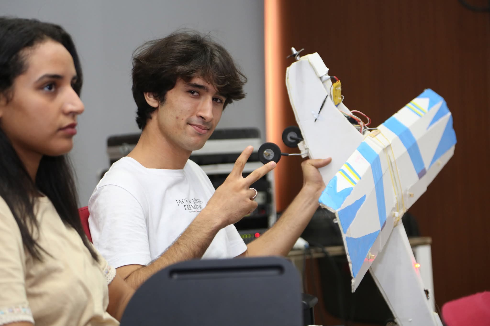 Iyed Hosni presenting the custom Aerotech Club 8-motor aircraft, winning 1st place in national aviation
